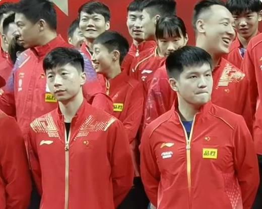 “这场比赛在一个相对困难的球场进行，比赛很激烈，场面不是很顺，你们也都看到了比赛有多激烈，有几名球员还抽筋了。